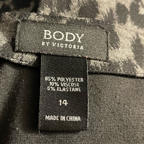 Body By Victoria Cheetah Print Skirt Size 14. Back Zipper. Length 22”. EUC - Picture 5 of 5